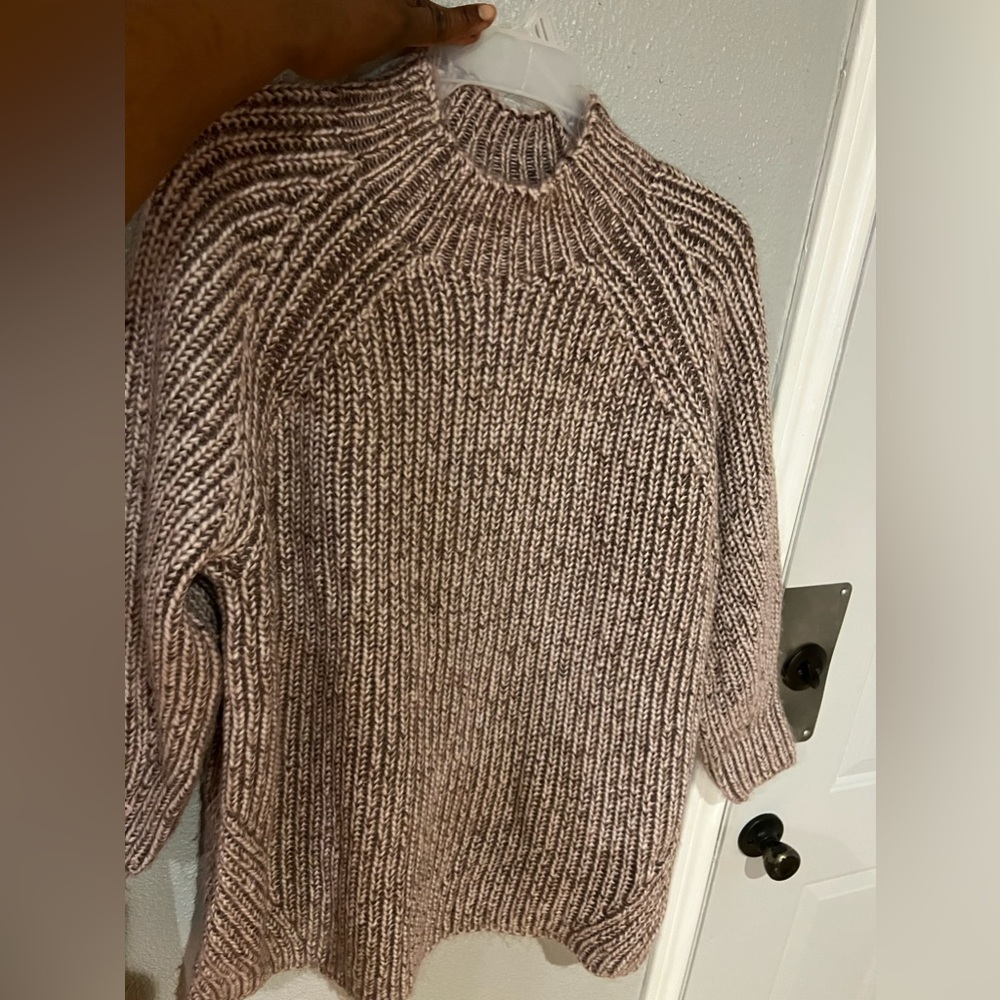Ava &Viv - crewneck sweater